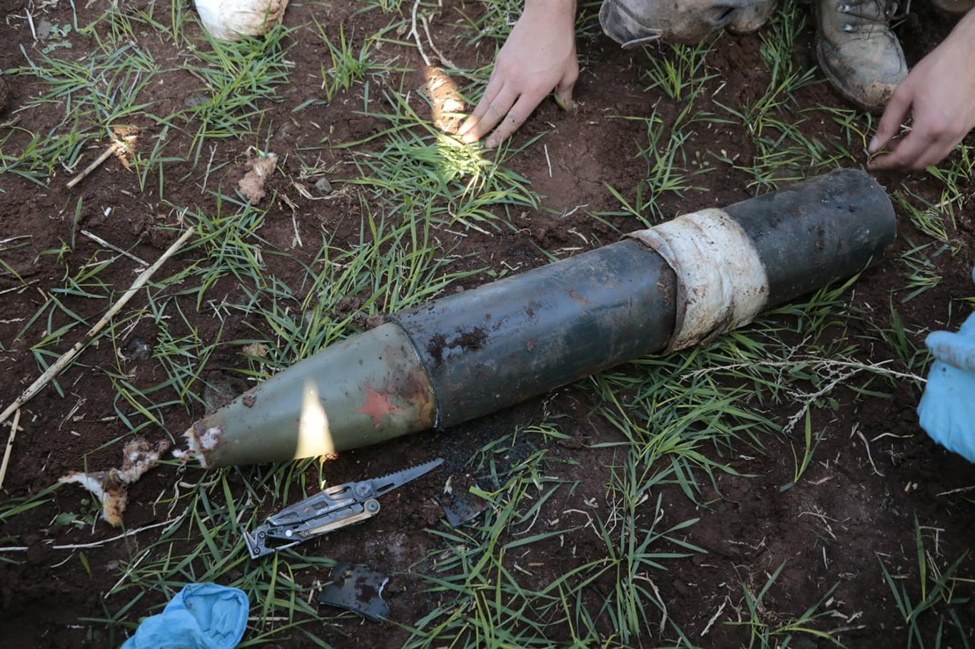 Diyarbakır'da PKK'ye ait cephanelik ele geçirildi